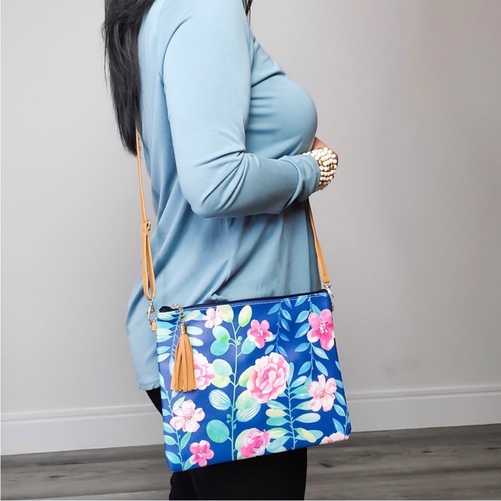 L.I.B. Floral Crossbody Purse Clutch